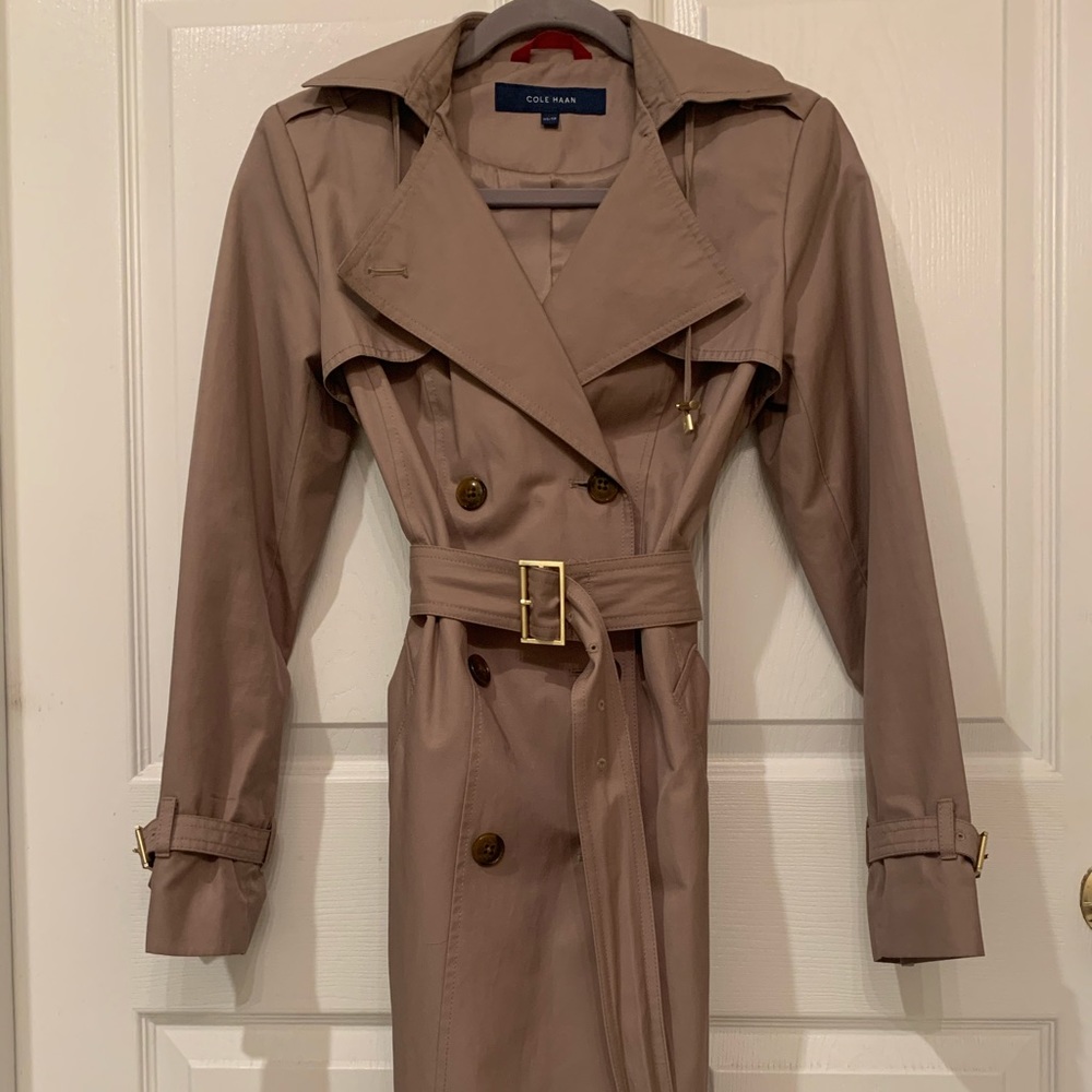 Cole Haan XS belted trench coat